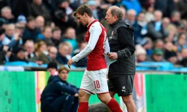 Nacho Monreal chưa sẵn sàng trở lại.