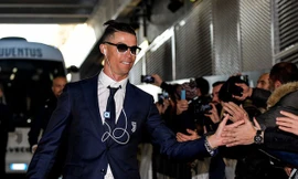 Cristiano Ronaldo lại vừa chi tiền tậu thêm biệt thự.
