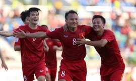 ĐT Việt Nam vẫn chưa chắc chắn giành ngôi đầu bảng B.