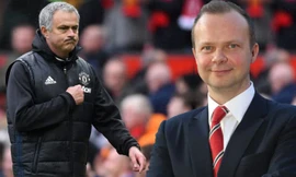 HLV Mourinho không hài lòng với Phó chủ tịch Ed Woodward.