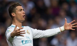 Ronaldo rớt giá thảm hại.