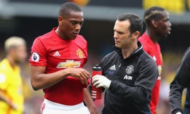 Martial dính chấn thương khá nặng.