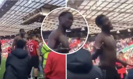 Paul Pogba đáp trả lại các CĐV M.U bằng thái độ mỉa mai.
