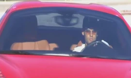 Neymar gặp tai nạn với chiếc siêu xe Ferrari 458 Spider.