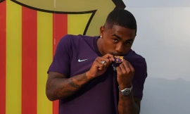 Roma vẫn chưa hết cay cú khi bị Barcelona "hớt tay trên" vụ Malcom.