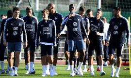 Paul Pogba chơi trội, mua nhẫn kim cương tặng đồng đội ở ĐT Pháp.