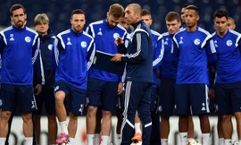 Di Matteo đưa các học trò tới tu viện “tu luyện”.