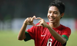 Evan Dimas được mời tới Tây Ban Nha tập thử.
