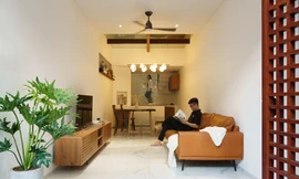 Ngôi nhà liên kế với không gian nén độc đáo