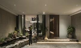 Chiêm ngưỡng ngôi nhà đặt bể cá koi trước sân