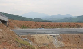 Sụt lún nhánh nối cao tốc 34 nghìn tỷ không do chất lượng công trình