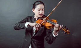 Nghệ sĩ violin Anh Tú.