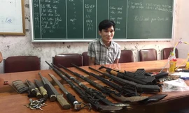 Đối tượng và tang vật tại CQĐT.