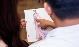 Hé lộ đầm dạ hội nóng bỏng của Nguyễn Thị Loan tại Miss Universe