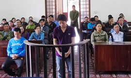 Bị cáo Phan Văn Đông tại toà.