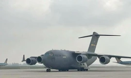 "Siêu máy bay" vận tải hạng nặng C-17 của Mỹ.