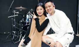 Tuấn Hưng mặc quần soóc đi tập nhạc cùng Hiền Thục