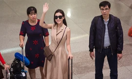 Đỗ Mỹ Linh rạng rỡ về nước sau khi 'làm nên lịch sử' tại Miss World