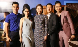 Dàn sao Việt nô nức đi xem liveshow bolero của Đàm Vĩnh Hưng