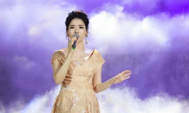 Lệ Quyên bất ngờ tiết lộ mẹ còn hát hay hơn cả mình