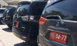 Mỗi doanh nghiệp quân đội chỉ có 2 xe biển đỏ 