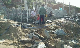 Hình ảnh công nhân thi công trở lại tại khu vực 40 nền móng biệt thự “cày xới” bán đảo Sơn Trà gây xôn xao dư luận. Ảnh Facebook.