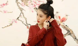 Á hậu Huyền My cá tính giữa dàn người đẹp diện áo dài