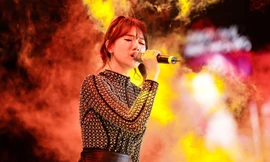 Hari Won tất bật chạy show sau khi kết hôn