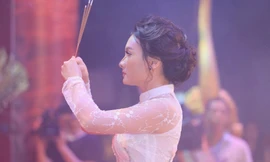 Dàn nghệ sĩ dâng hương tại lễ giỗ tổ nghề sân khấu