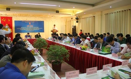 Toàn cảnh hội nghị.