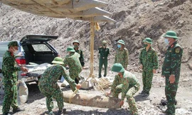 Phát hiện quả bom nặng gần 230kg giữa khai trường than