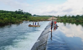 Vụ 7 học sinh bị lũ cuốn ở Quảng Ninh: Huy động hơn 1.000 người tìm kiếm nạn nhân mất tích