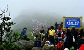 Quảng Ninh sẽ đón khách du lịch ngoại tỉnh từ tháng 11