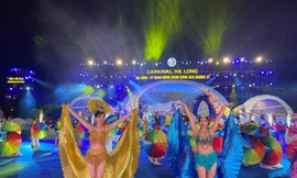 Rực rỡ sắc màu Carnaval Hạ Long