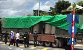 Khởi tố vụ buôn lậu quặng quy mô lớn xuất sang Trung Quốc