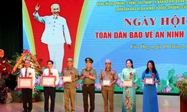 Chủ tịch Ủy ban MTTQ Việt Nam dự 'Ngày hội toàn dân bảo vệ an ninh Tổ quốc' tại Quảng Ninh