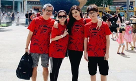 Á hậu Huyền My lại gây sốt khi khoe em ruột điển trai như tài tử Hàn Quốc 