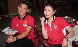Huyền My choáng ngợp trước vẻ đẹp trai của thủ môn cao 1m8 đội Viettel