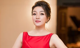 Phạm Thu Hà ra mắt album 'Chạm', tổ chức liveshow đầu tiên ở quê nhà 