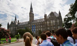 Sinh viên trong vụ gian lận 'chạy trường triệu đô' ở Mỹ sẽ bị xử lý ra sao?