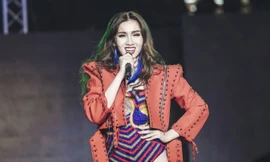 Hát hit Đông Nhi, Nhật Hà vẫn trắng tay thi tài năng ở Hoa hậu chuyển giới