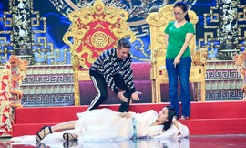 Lộ hình ảnh Tiểu Vy cùng Mr Đàm tập chương trình Táo Xuân Kỷ Hợi 2019