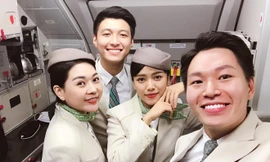 Những tiếp viên được mệnh danh 'soái ca hàng không'