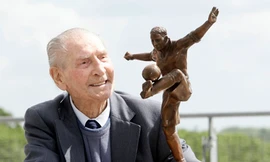 94 tuổi vẫn làm huấn luyện viên