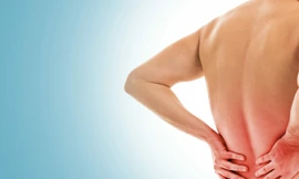 Gắng thực hành ‘chuyện ấy’ khi đang đau lưng lại... tốt