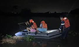 Cơ quan chức năng tỉnh Bắc Giang tìm kiếm hai cháu bé bị đuối nước