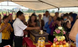Mộ liệt sĩ bị san gạt khi làm cụm công nghiệp: Mời cơ quan giám định hài cốt đã tìm thấy
