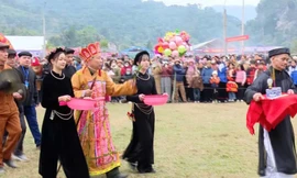 Lễ hội xuống đồng của đồng bào Tày ở Tuyên Quang