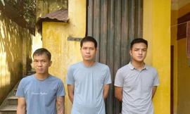 Ba đối tượng cưỡng đoạt tài sản