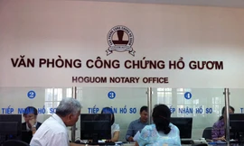Thả nổi văn phòng công chứng